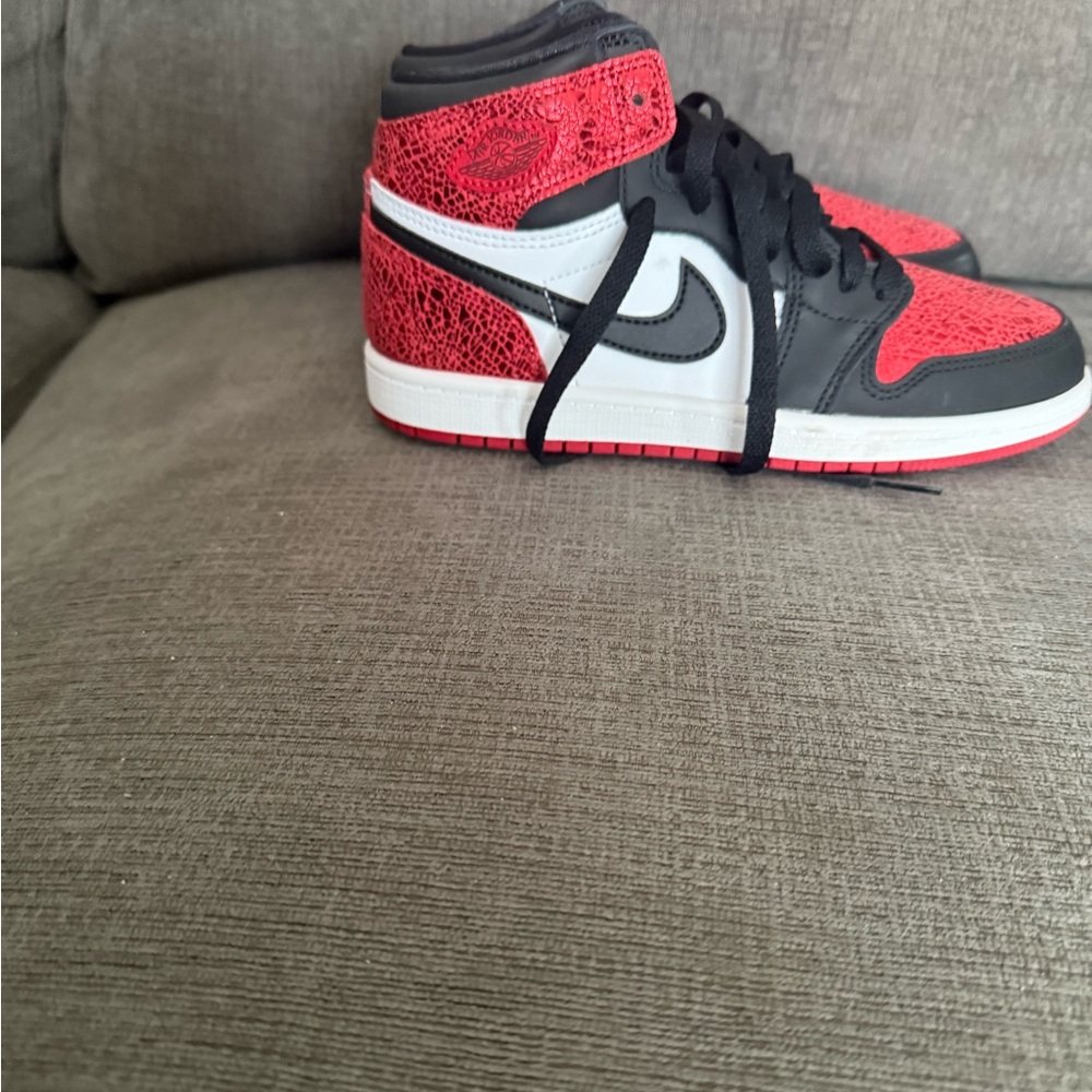 Air Jordan 1 Retro High OG
'Ruby'